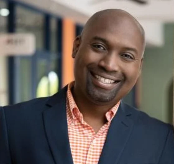 Dr Carlos Todd